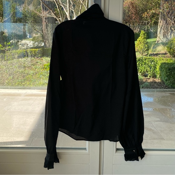 Two layered black shirt - Picture 3 of 3